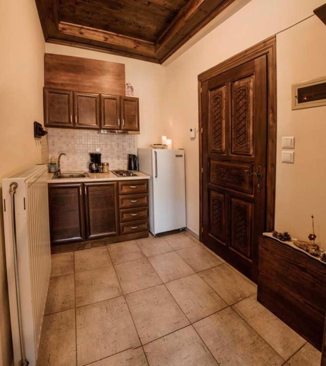 Guesthouse Theodorou Eláti Zewnętrze zdjęcie